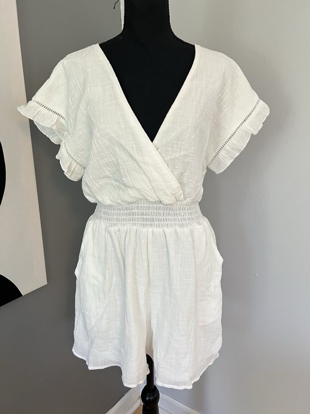 White Gauze Romper Size Large boho Maurice’s minimalist beach Cottagecore NWT